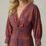 Lesbia™ | Vestido midi transpassado de manga comprida com padrão natural
