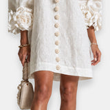 Margarida™ | Vestido com Flores em Relevo
