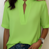 Mariana™ | Blusa Chique com Decote em V e Detalhe Dourado