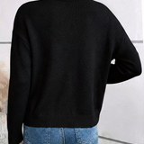 Celina™ | Camisola Chique com Gola de Renda e Toque de Caxemira