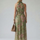 Olímpia™ | Vestido midi floral com decote halter e detalhe franzido