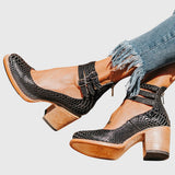 Casilda™ | Botim Vintage de Salto Grosso com Fivelas