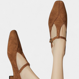 Elly™ | Sapatos de salto baixo com tira e fivela