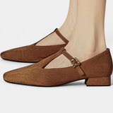 Elly™ | Sapatos de salto baixo com tira e fivela