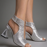 Graciana™ | Sandália Elegante Entrançada com Salto Geométrico